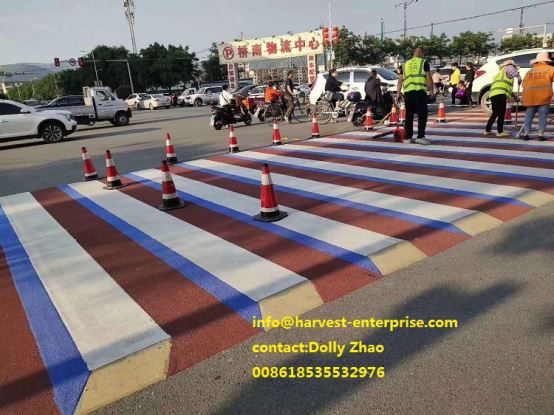 Rivestimento antiscivolo colorato all'incrocio